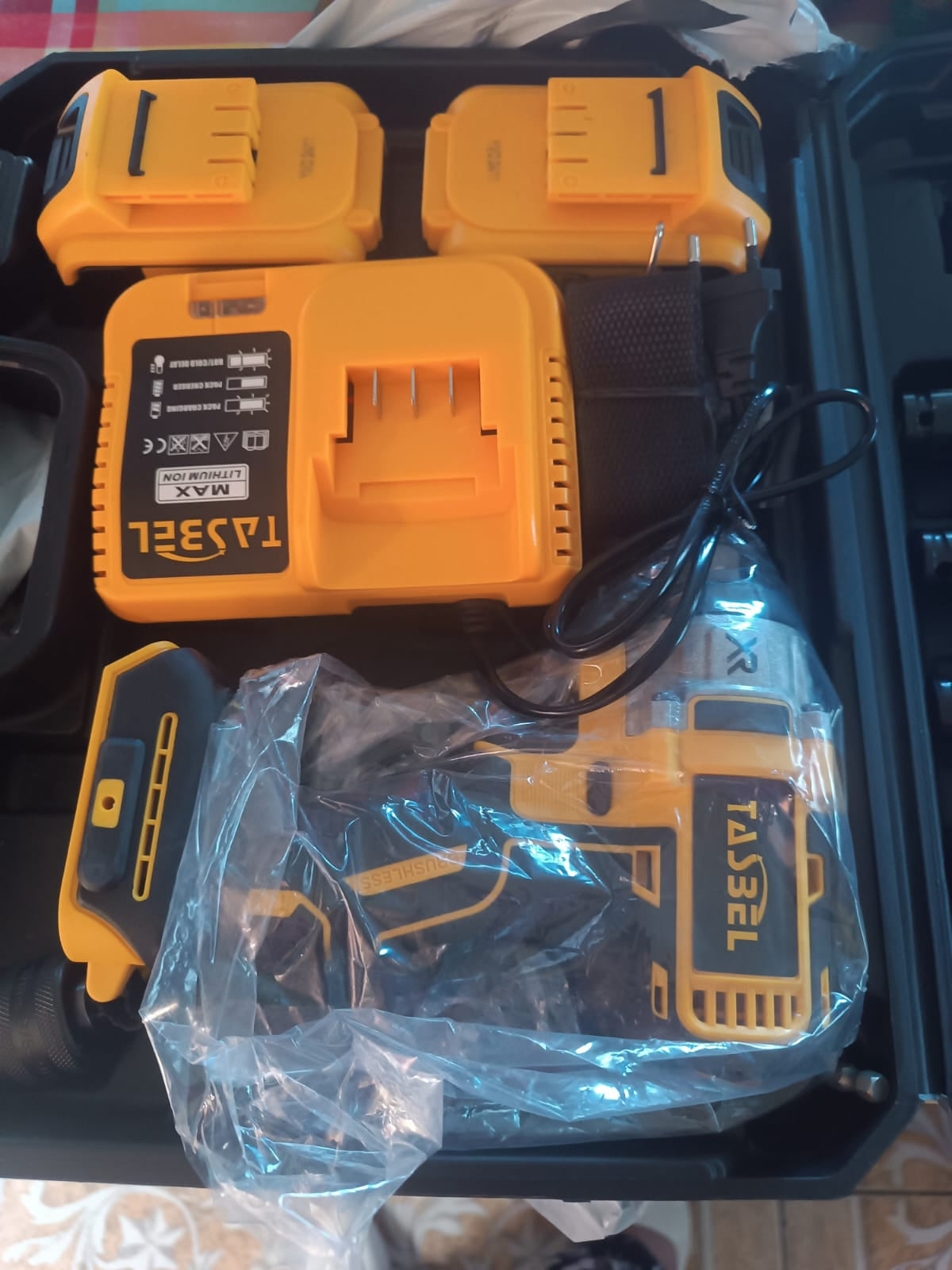 Taladro de Impacto Baterias 98V